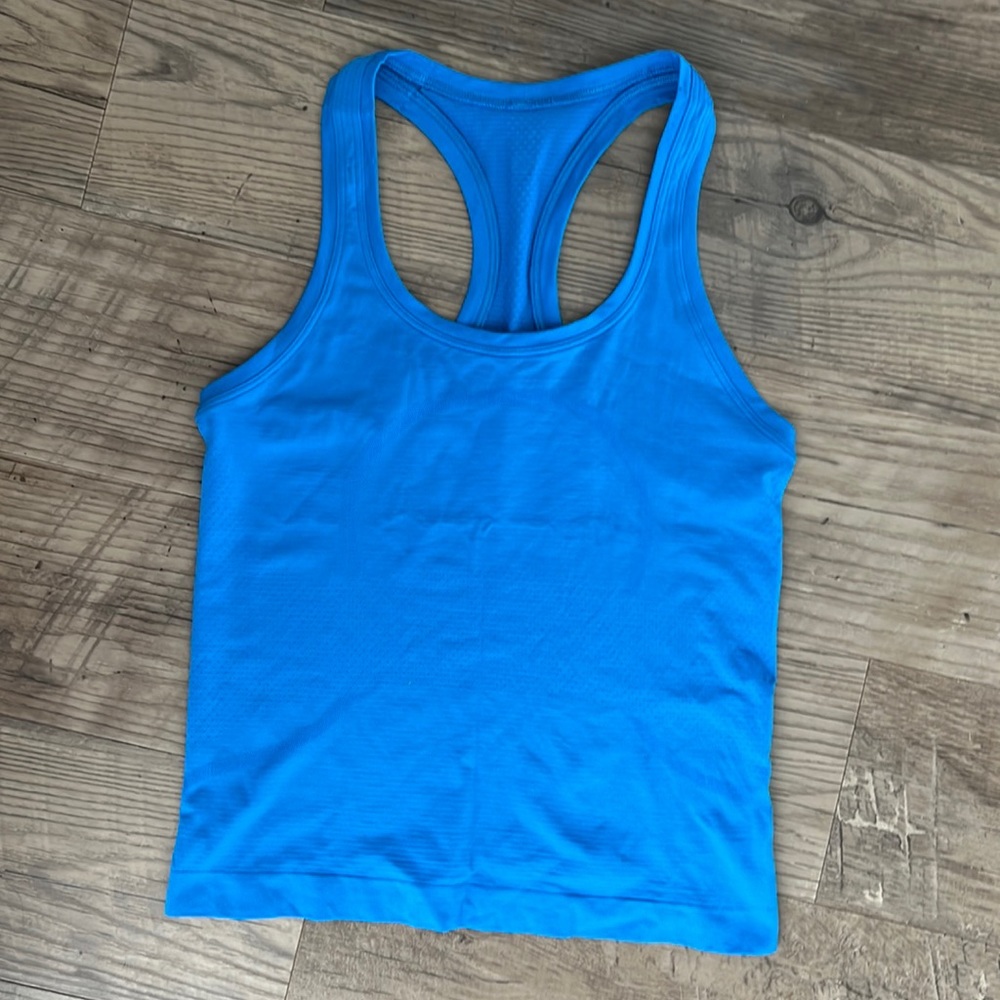 Lululemon size 4 swiftly racerback race length blue